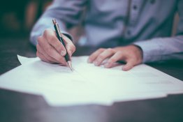 Maîtriser les bases du droit du travail pour manager